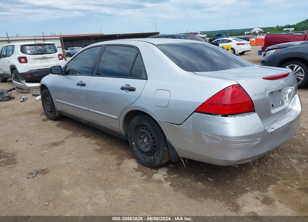 2007 HONDA ACCORD 2.4 VP VIN: JHMCM56157C020055