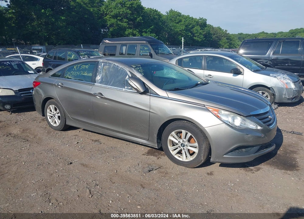 2014 HYUNDAI SONATA GLS VIN: 5NPEB4AC2EH888132