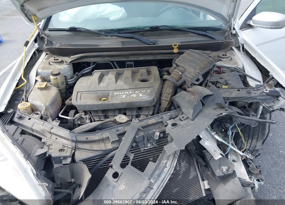 2014 CHRYSLER 200 LX VIN: 1C3CCBABXEN212113