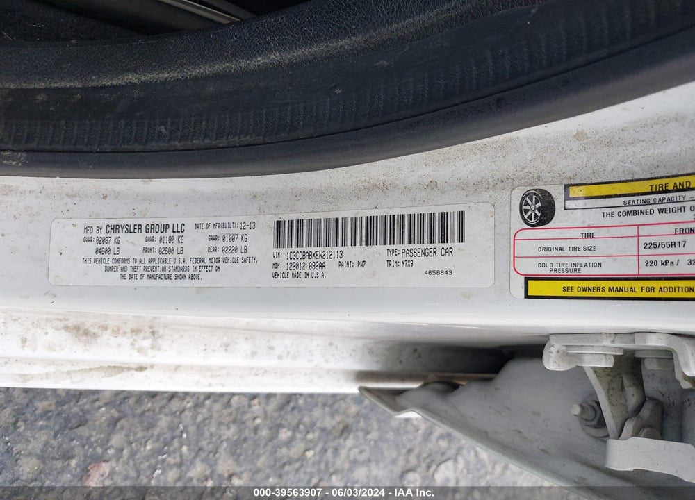 2014 CHRYSLER 200 LX VIN: 1C3CCBABXEN212113