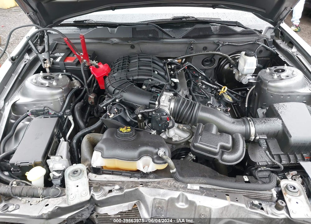 2013 FORD MUSTANG V6 VIN: 1ZVBP8AM9D5255613