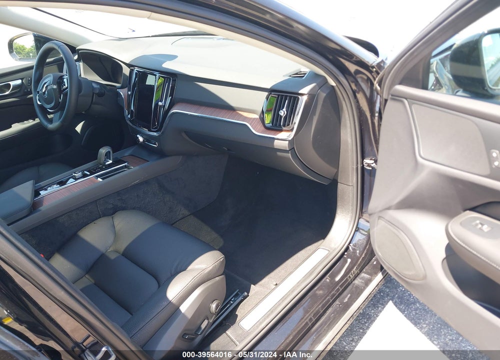2024 VOLVO S60 VIN: 7JRL12FL2RG304010