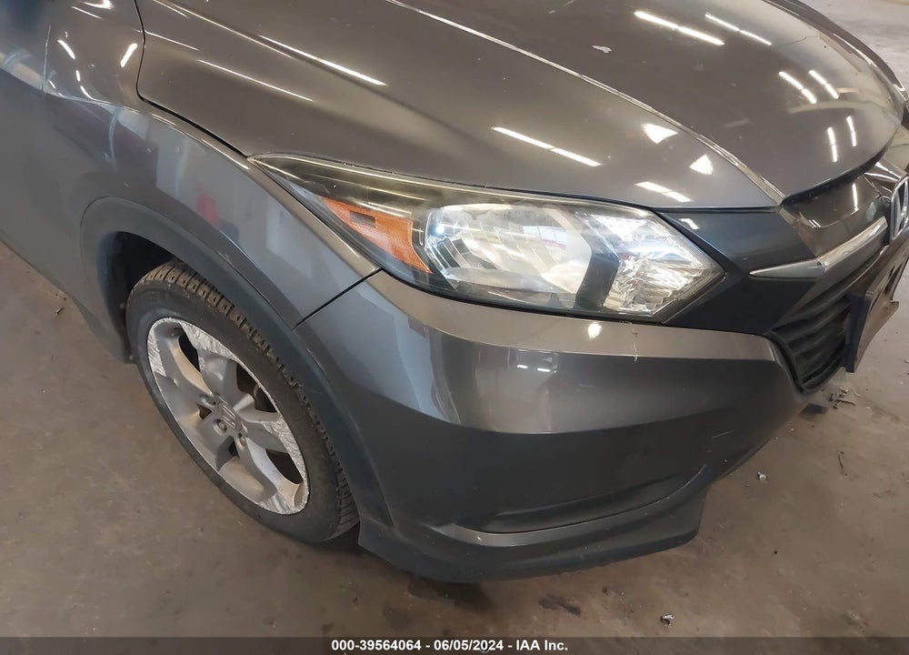 2018 HONDA HR-V LX VIN: 3CZRU6H31JM728769