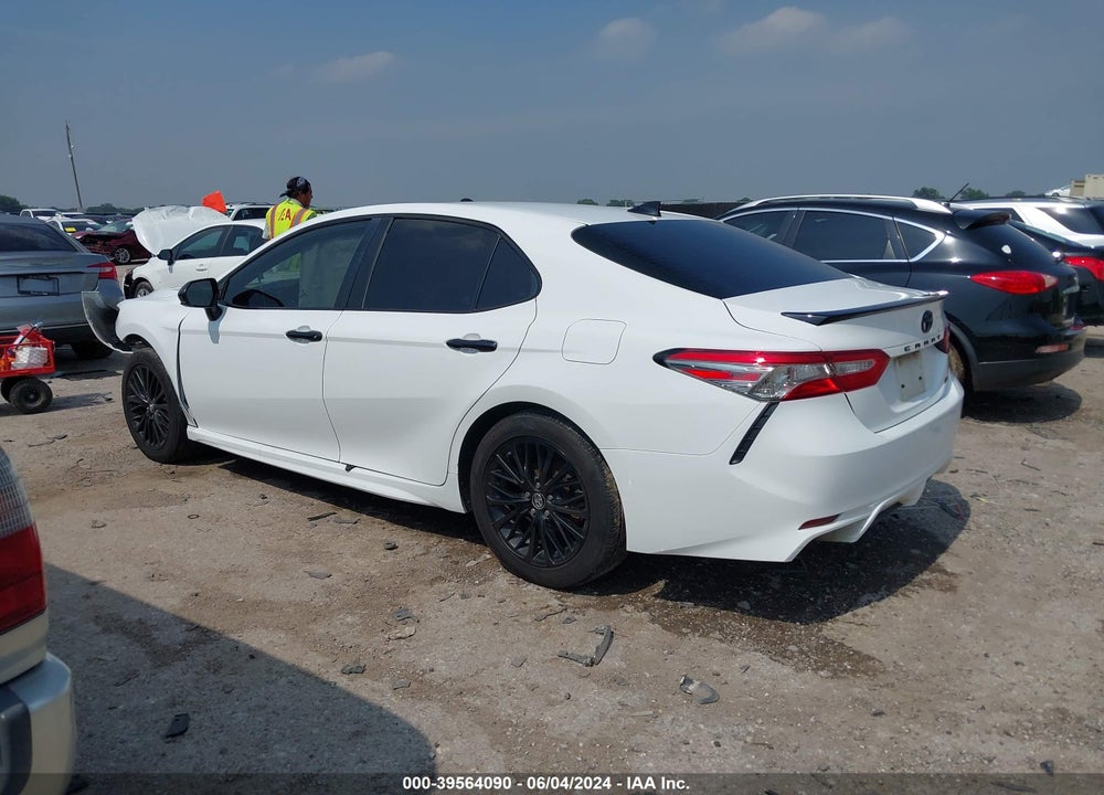 2019 TOYOTA CAMRY SE VIN: 4T1B11HK2KU264541