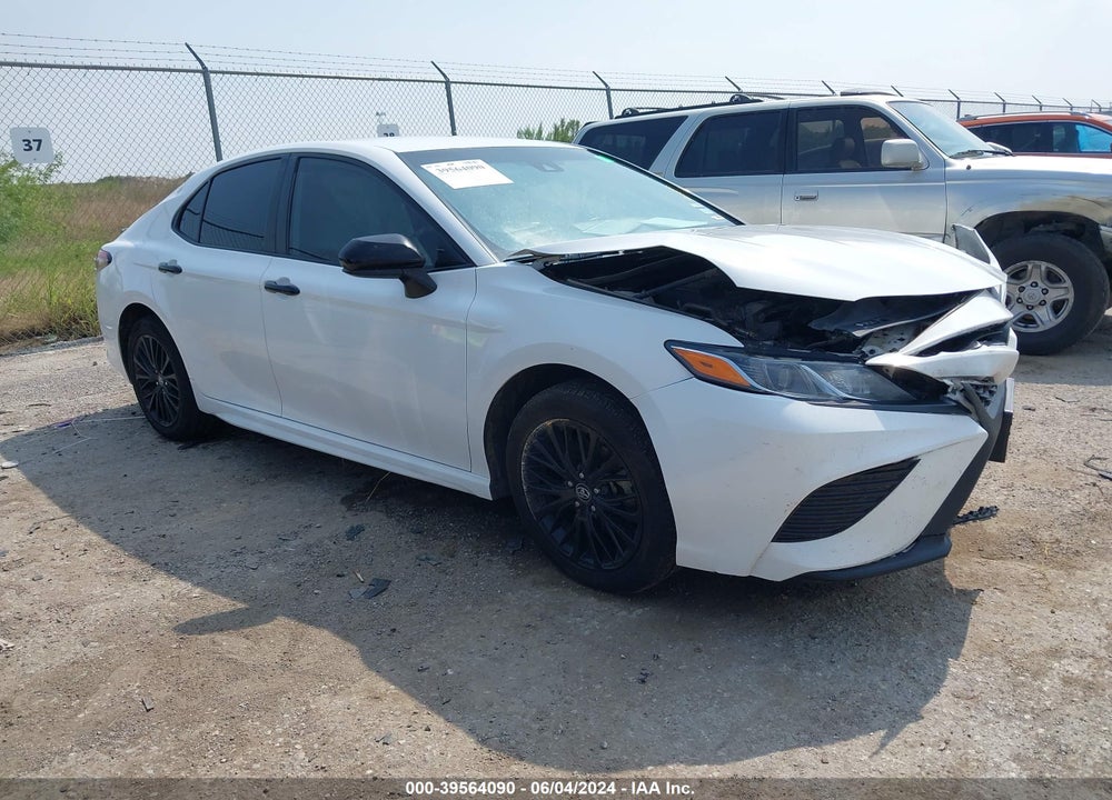 2019 TOYOTA CAMRY SE VIN: 4T1B11HK2KU264541