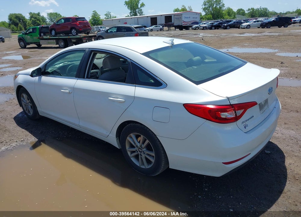 2016 HYUNDAI SONATA SE VIN: 5NPE24AFXGH316464