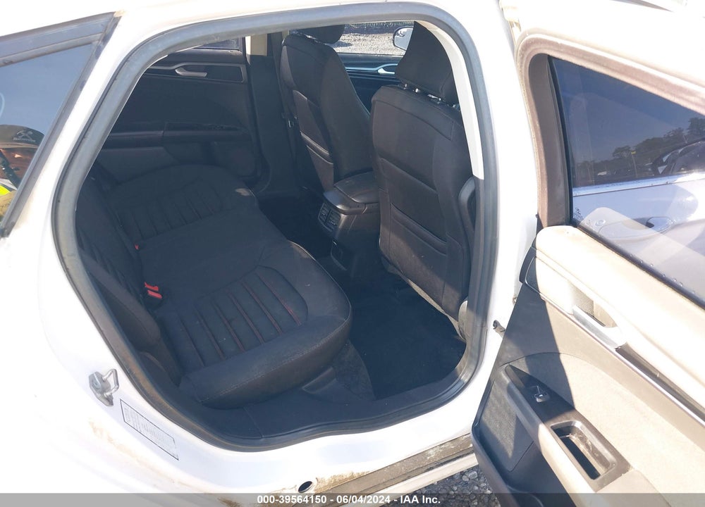 2016 FORD FUSION SE VIN: 3FA6P0HD7GR334278