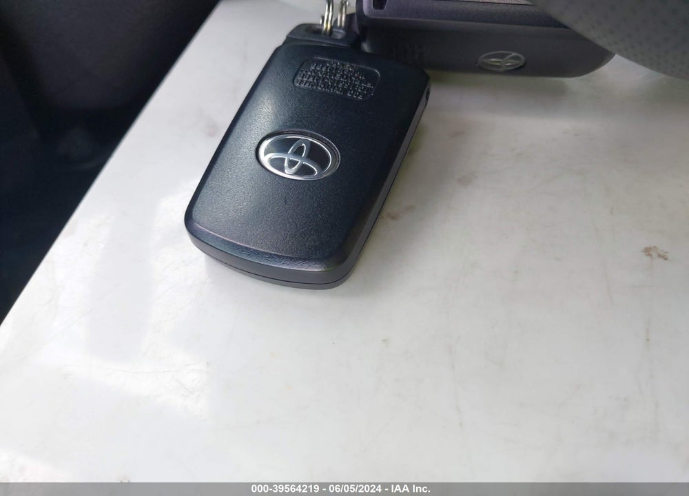 2022 TOYOTA TACOMA TRD OFF ROAD VIN: 3TMCZ5AN5NM501352