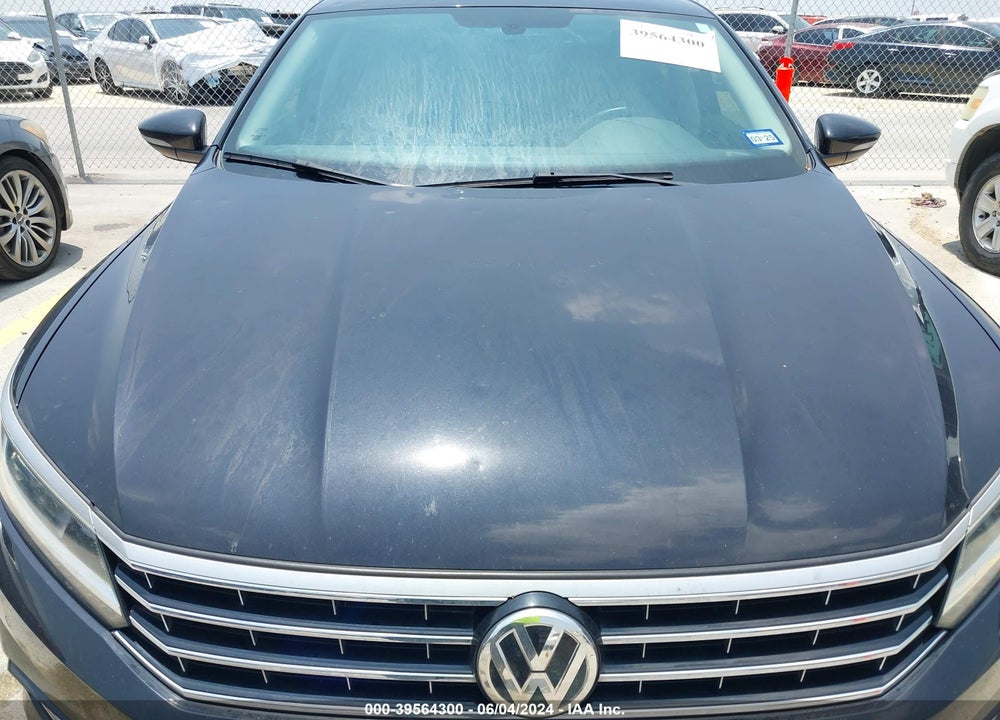 2018 VOLKSWAGEN PASSAT 2.0T SE VIN: 1VWBA7A31JC036185