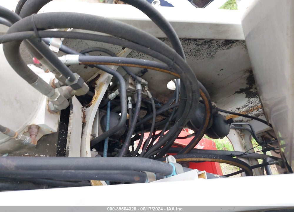 2002 LINK BELT RTC8030 CRANE VIN: E8J26259