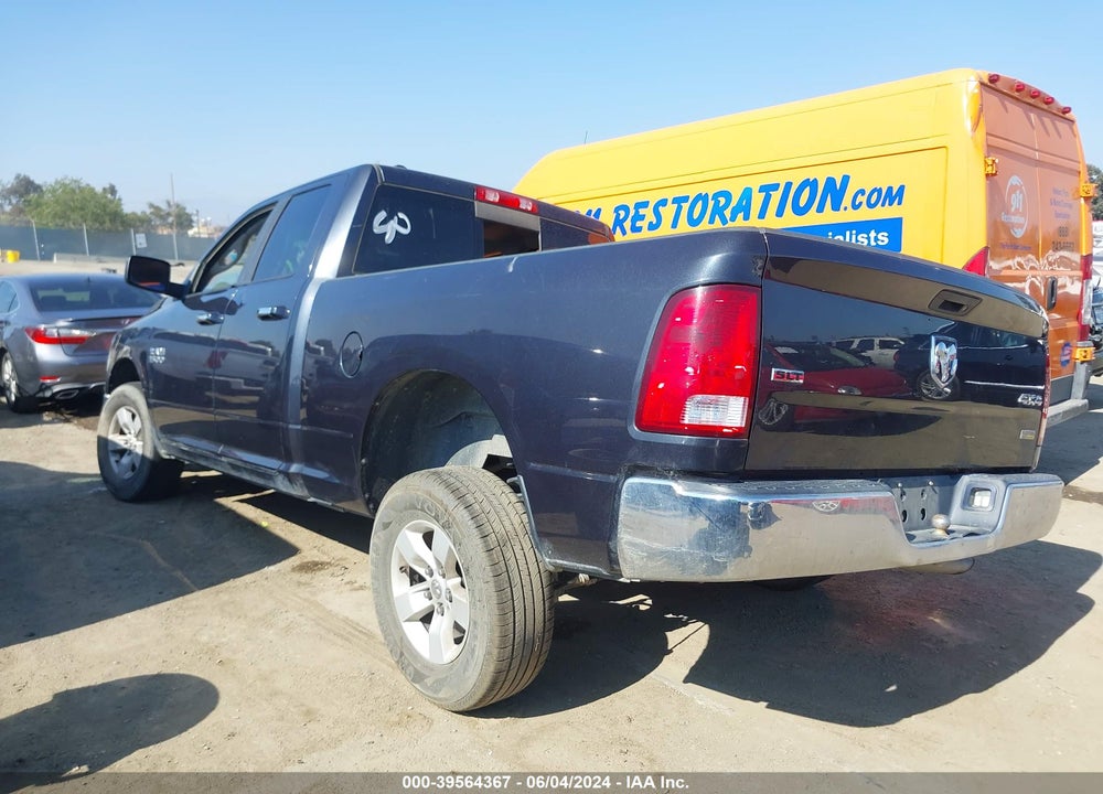 2017 RAM 1500 SLT QUAD CAB 4X4 6'4 BOX VIN: 1C6RR7GG9HS677063