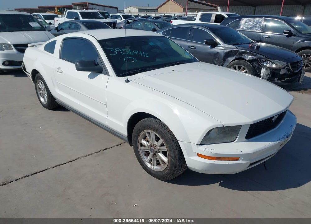 2008 FORD MUSTANG V6 DELUXE/V6 PREMIUM VIN: 1ZVHT80N785178892