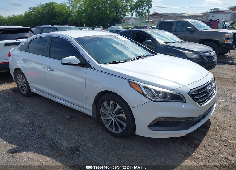 2016 HYUNDAI SONATA SPORT VIN: 5NPE34AF8GH267195