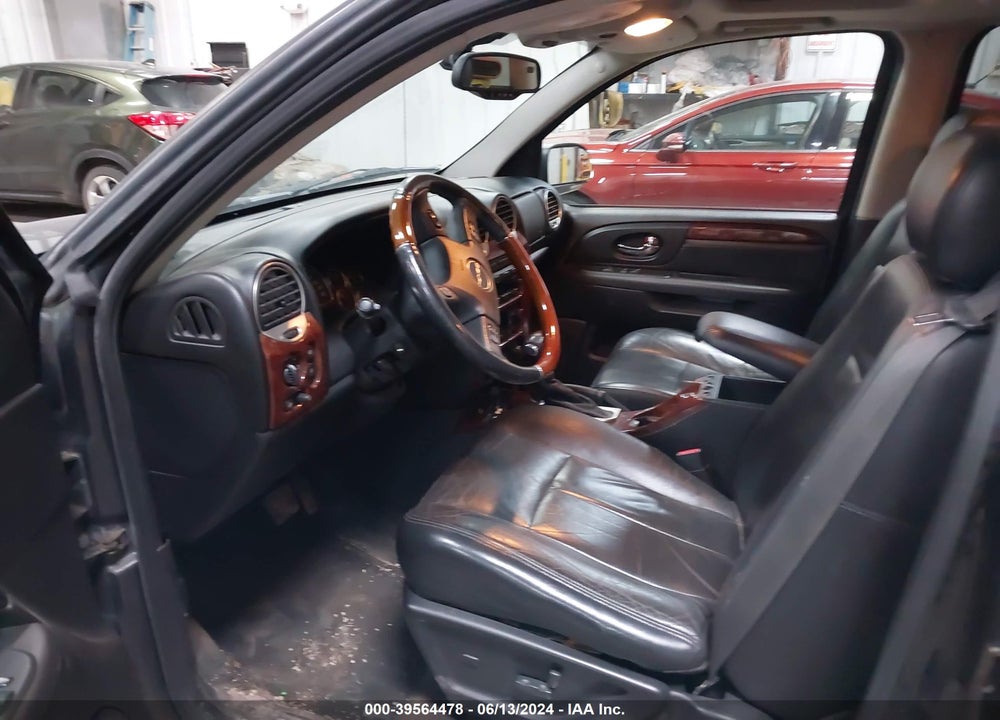 2007 GMC ENVOY DENALI VIN: 1GKET63M372284807