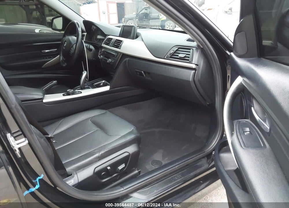 2015 BMW 320I VIN: WBA3B1C52FK137343