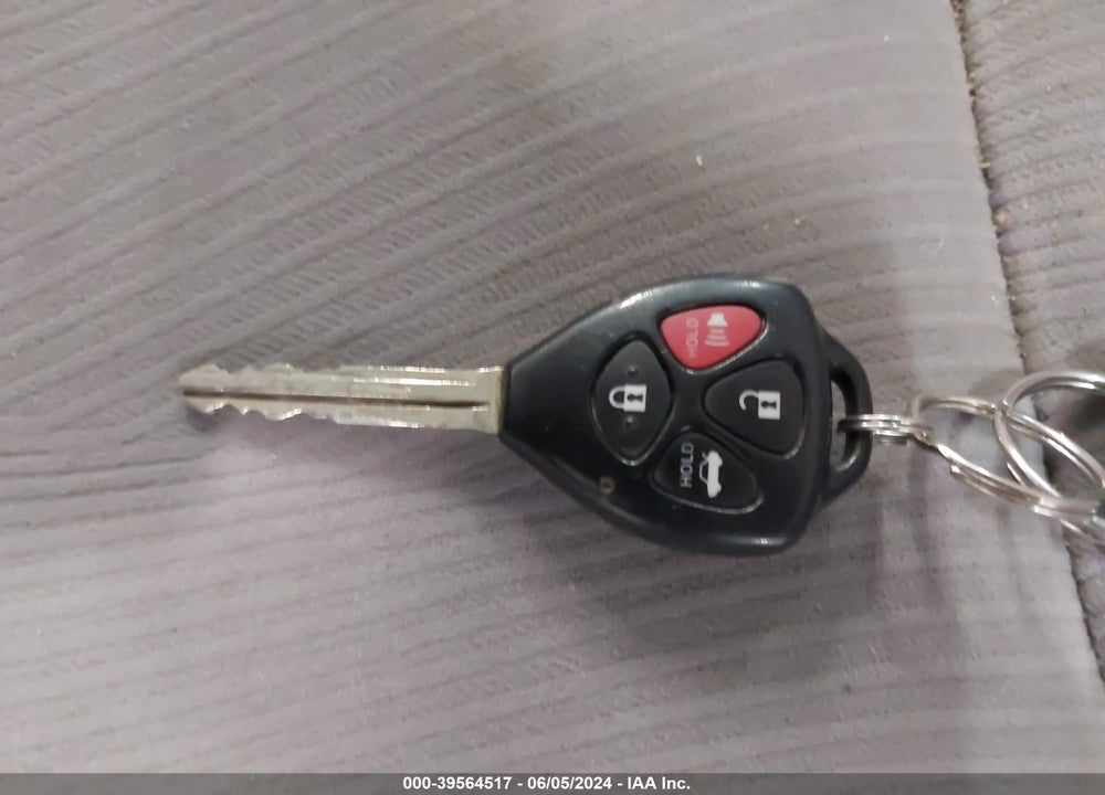 2011 TOYOTA COROLLA LE VIN: JTDBU4EE8BJ102698
