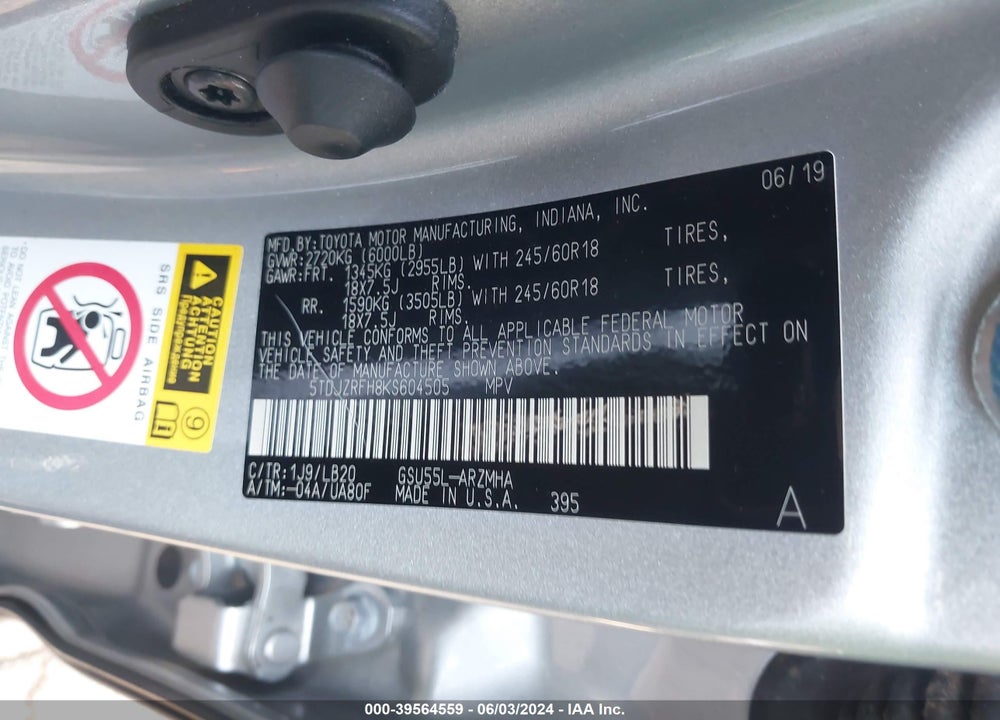 2019 TOYOTA HIGHLANDER XLE VIN: 5TDJZRFH8KS604505