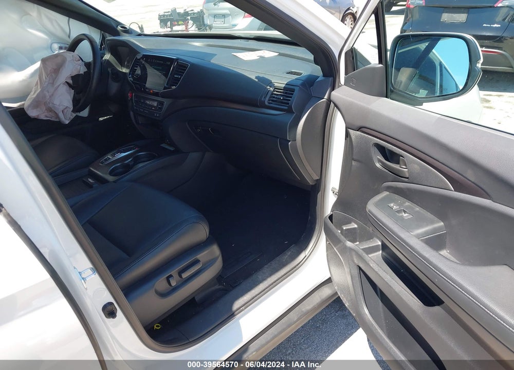 2023 HONDA PASSPORT VIN: 5FNYF8H50PB023189