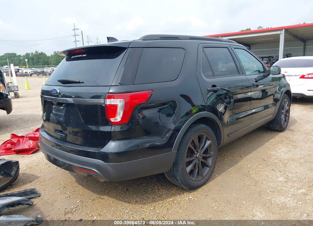 2017 FORD EXPLORER XLT VIN: 1FM5K7D88HGE35596