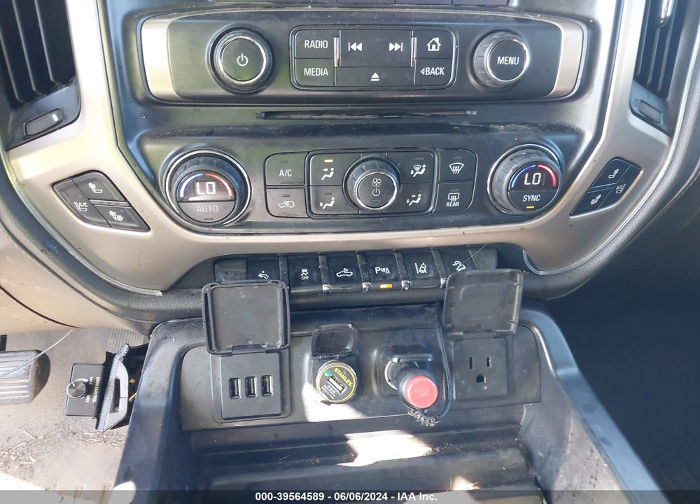 2015 GMC SIERRA 1500 DENALI VIN: 3GTU2WEC3FG289087