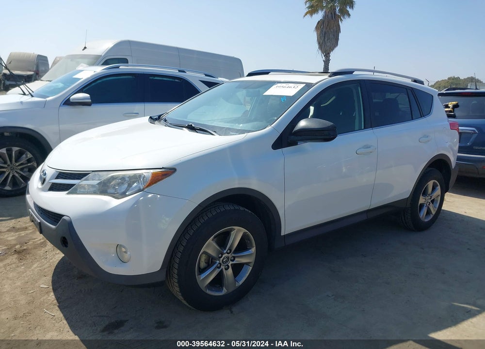 2015 TOYOTA RAV4 XLE VIN: JTMWFREV0FJ049347