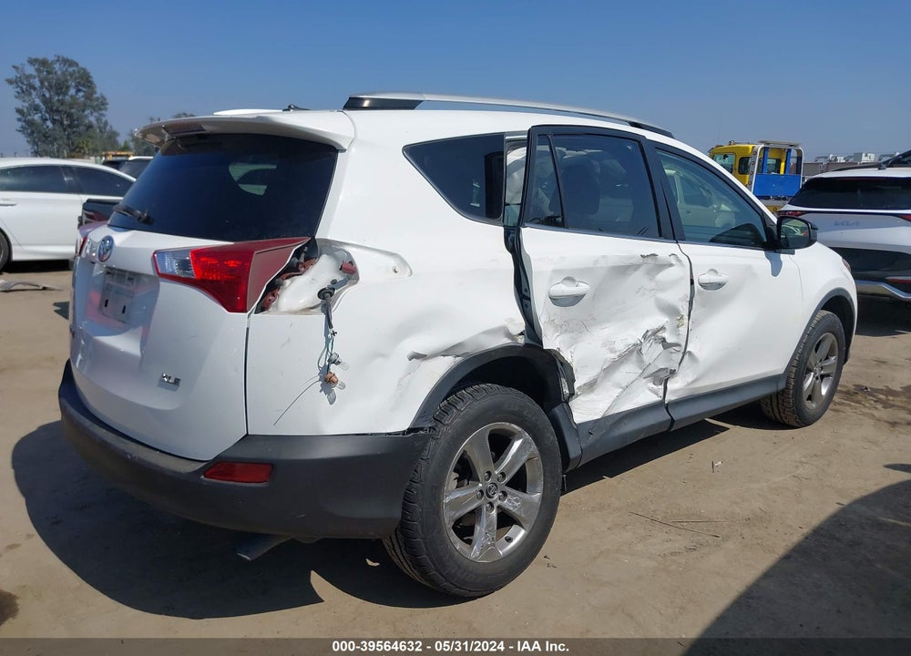 2015 TOYOTA RAV4 XLE VIN: JTMWFREV0FJ049347