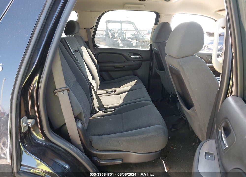 2007 CHEVROLET TAHOE VIN: 1GNFC13C07J405039
