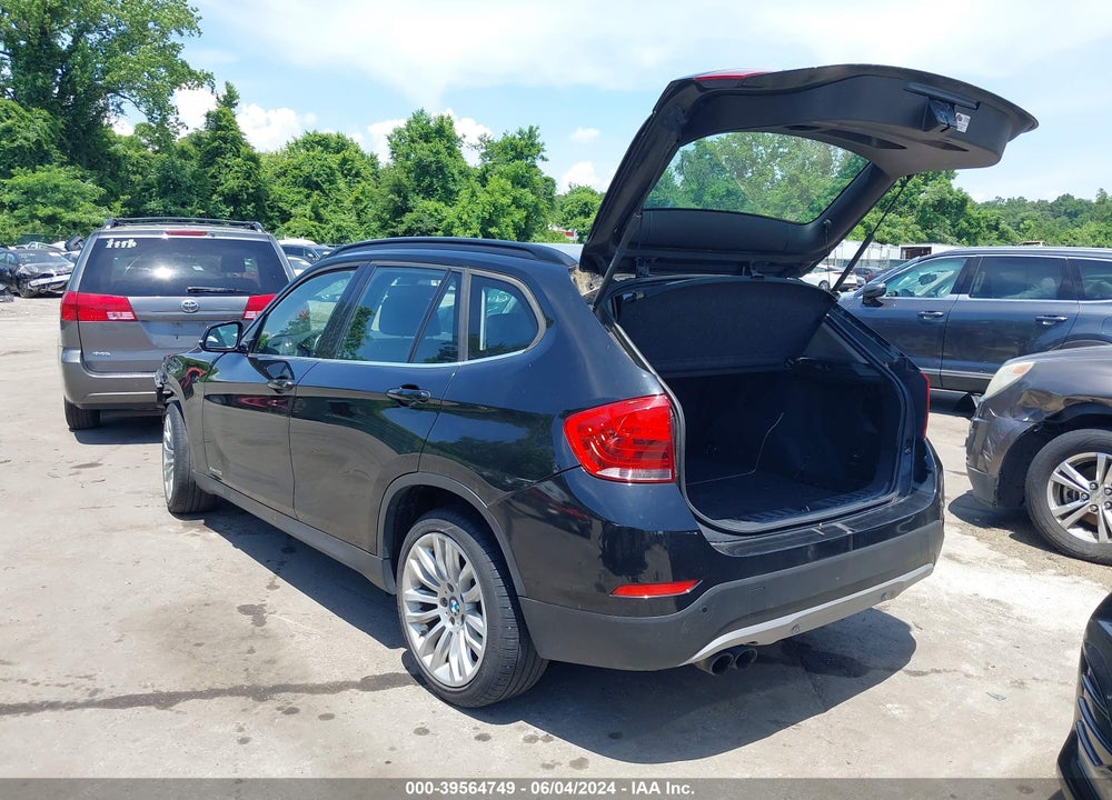 2014 BMW X1 XDRIVE28I VIN: WBAVL1C57EVY13868