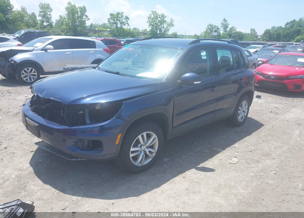 2015 VOLKSWAGEN TIGUAN S VIN: WVGAV7AX0FW588395
