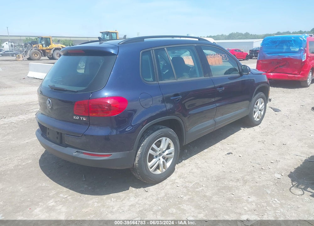 2015 VOLKSWAGEN TIGUAN S VIN: WVGAV7AX0FW588395