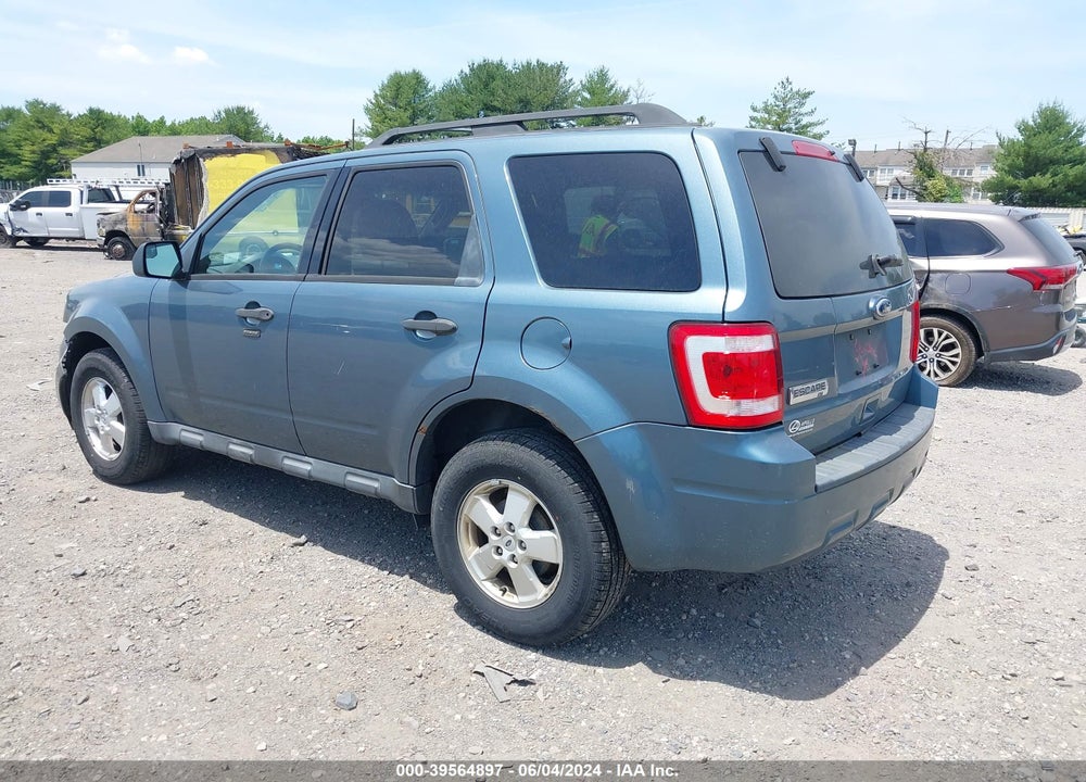 2011 FORD ESCAPE XLT VIN: 1FMCU0D77BKA56707