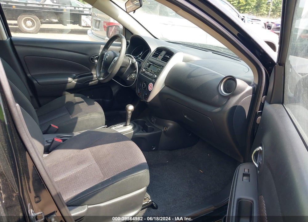 2018 NISSAN VERSA 1.6 SV VIN: 3N1CN7AP8JL844880