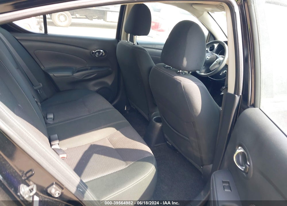2018 NISSAN VERSA 1.6 SV VIN: 3N1CN7AP8JL844880