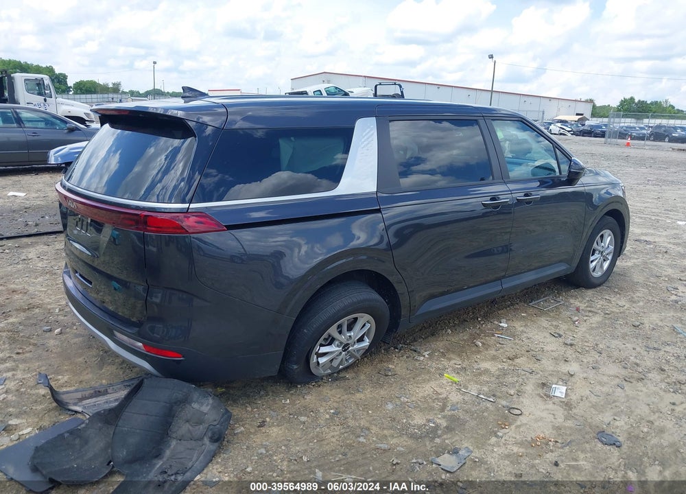 2023 KIA CARNIVAL MPV LX VIN: KNDNB4H3XP6257776