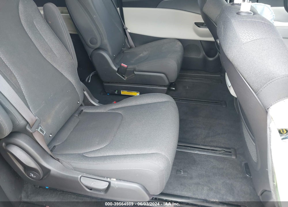 2023 KIA CARNIVAL MPV LX VIN: KNDNB4H3XP6257776