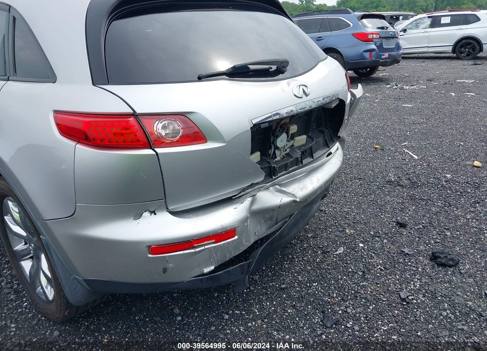 2004 INFINITI FX35 VIN: JNRAS08W04X217648