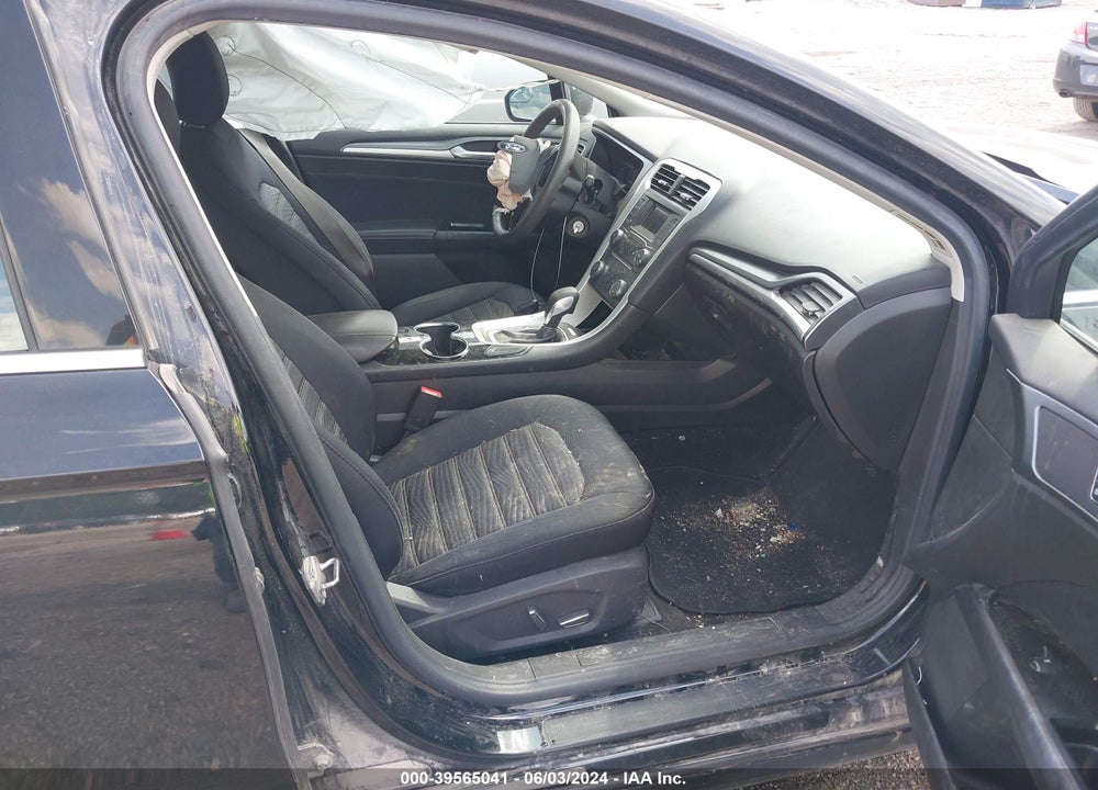 2016 FORD FUSION SE VIN: 3FA6P0H75GR288850