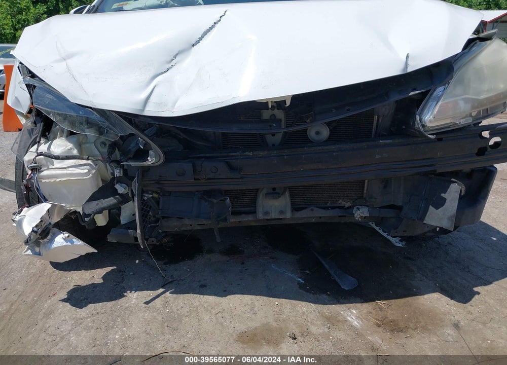 2015 NISSAN SENTRA S VIN: 3N1AB7AP1FY380406