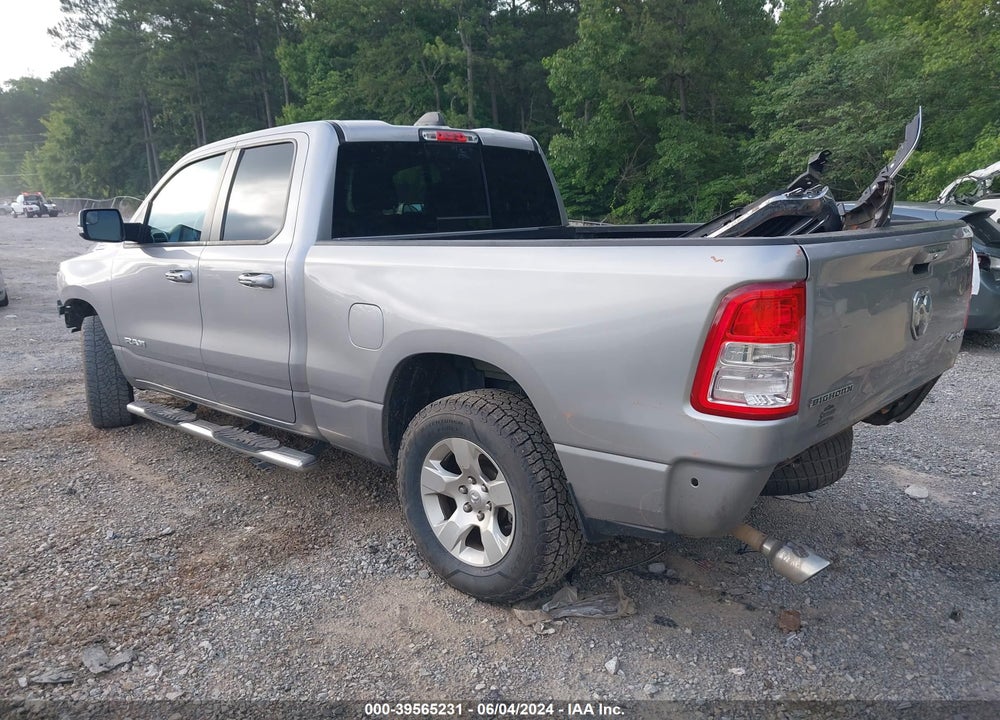 2019 RAM 1500 BIG HORN/LONE STAR QUAD CAB 4X4 6'4 BOX VIN: 1C6SRFBT9KN759221