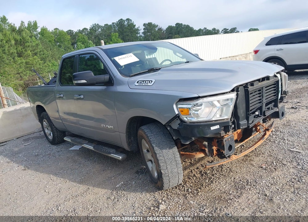 2019 RAM 1500 BIG HORN/LONE STAR QUAD CAB 4X4 6'4 BOX VIN: 1C6SRFBT9KN759221