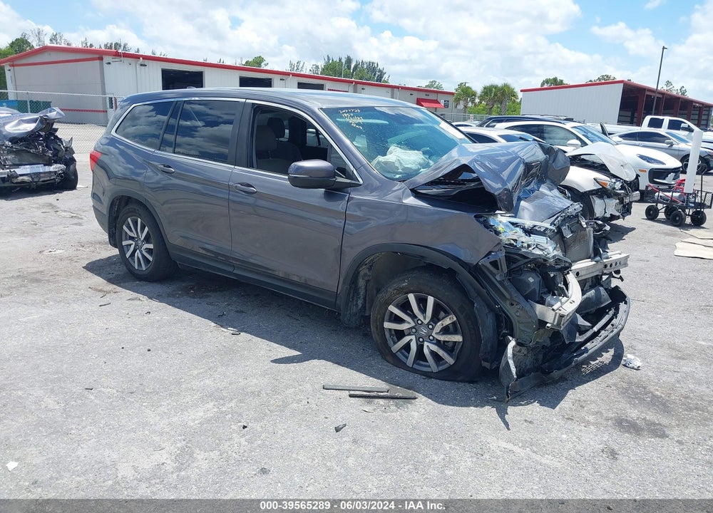 2019 HONDA PILOT VIN: 5FNYF5H31KB008884