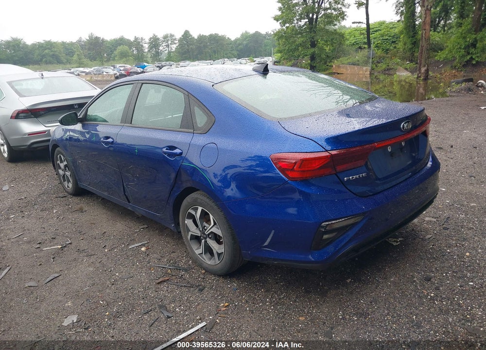 2021 KIA FORTE VIN: 3KPF24AD2ME307504