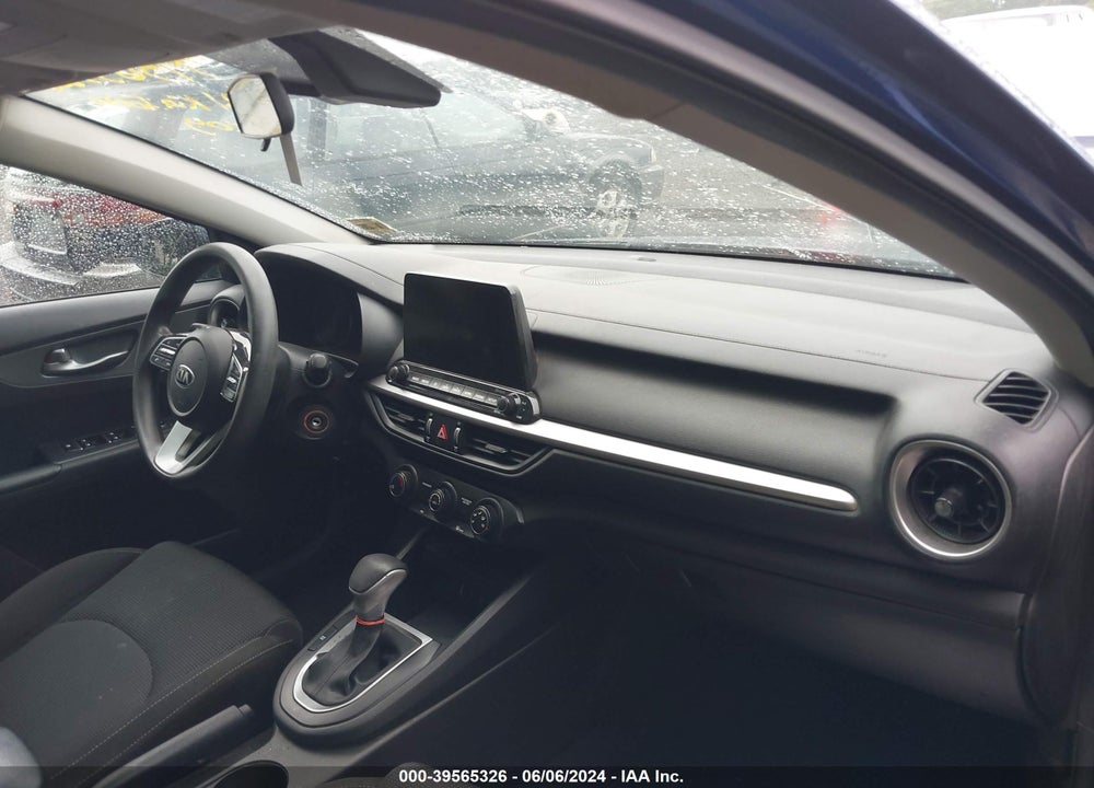 2021 KIA FORTE VIN: 3KPF24AD2ME307504