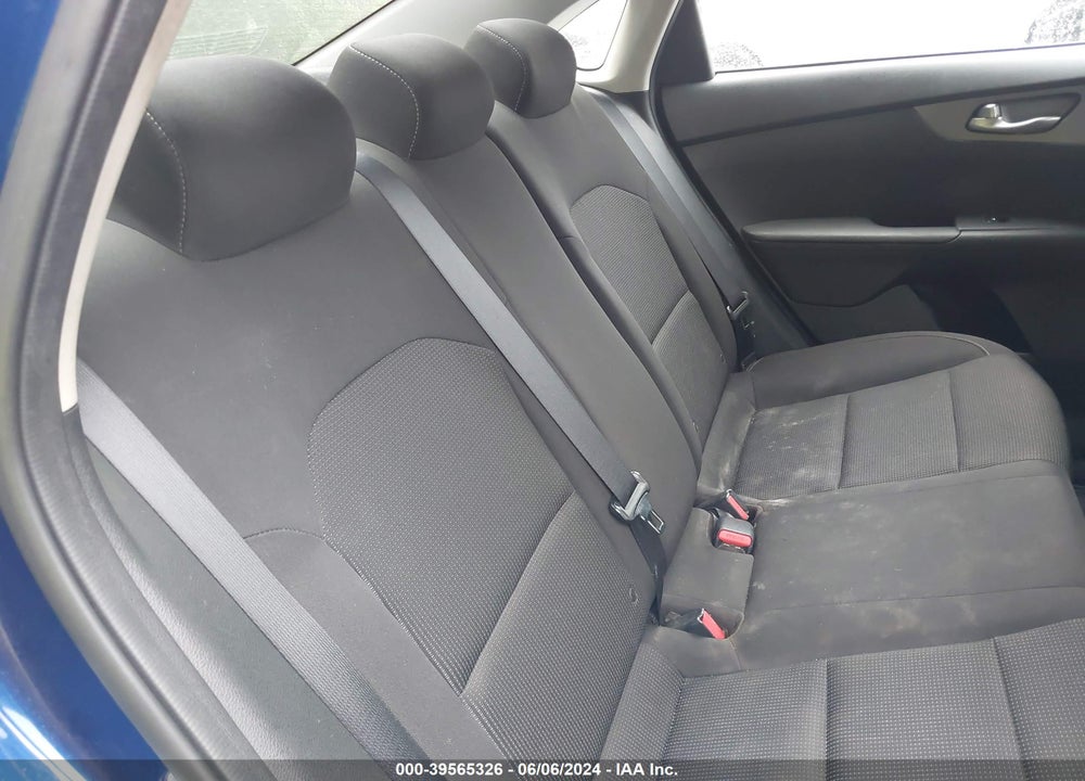 2021 KIA FORTE VIN: 3KPF24AD2ME307504