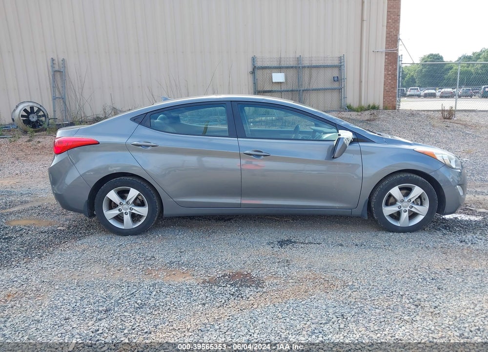 2013 HYUNDAI ELANTRA GLS VIN: 5NPDH4AE6DH398870