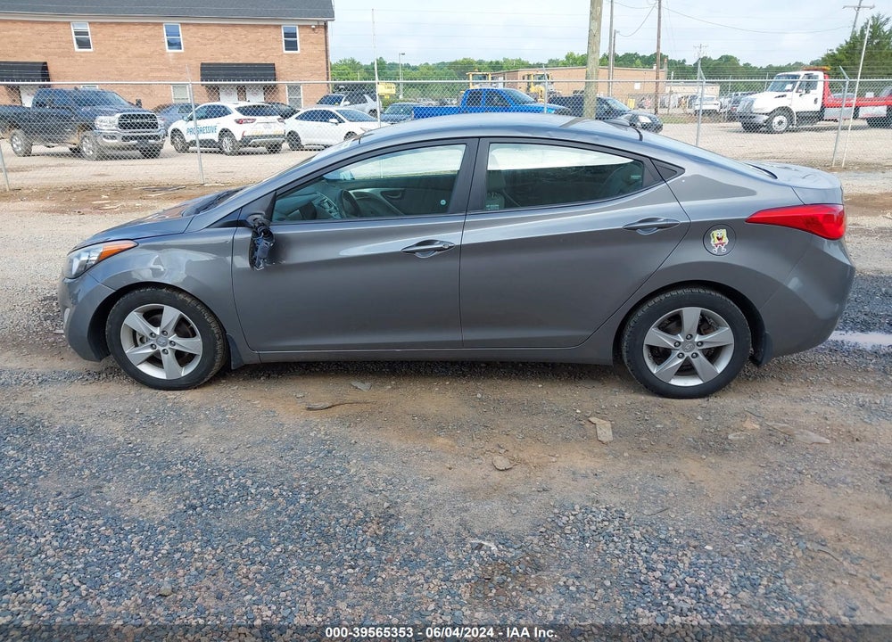 2013 HYUNDAI ELANTRA GLS VIN: 5NPDH4AE6DH398870