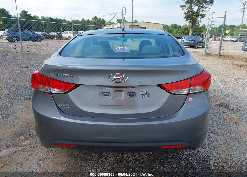 2013 HYUNDAI ELANTRA GLS VIN: 5NPDH4AE6DH398870