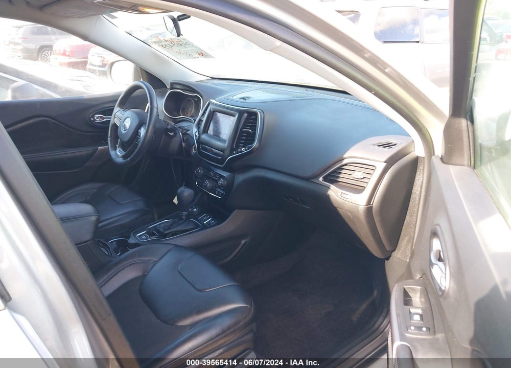 2019 JEEP CHEROKEE LATITUDE PLUS 4X4 VIN: 1C4PJMLB6KD130473