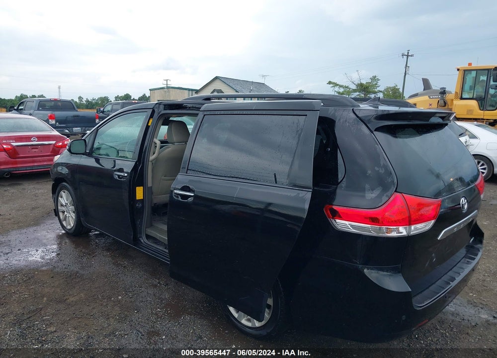 2014 TOYOTA SIENNA LIMITED V6 7 PASSENGER VIN: 5TDYK3DC6ES457595