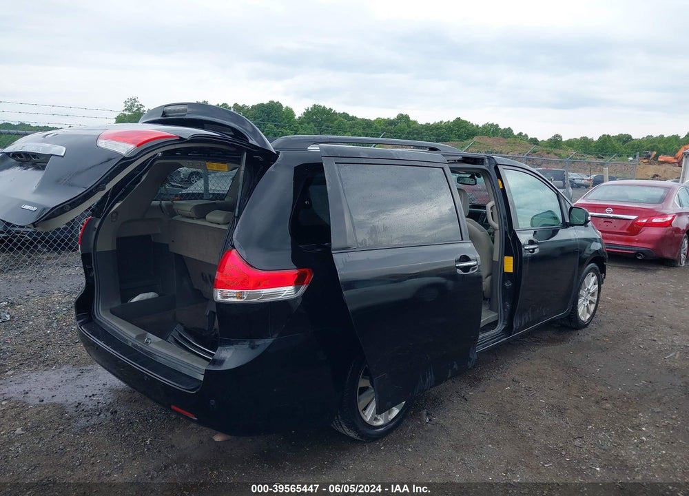2014 TOYOTA SIENNA LIMITED V6 7 PASSENGER VIN: 5TDYK3DC6ES457595